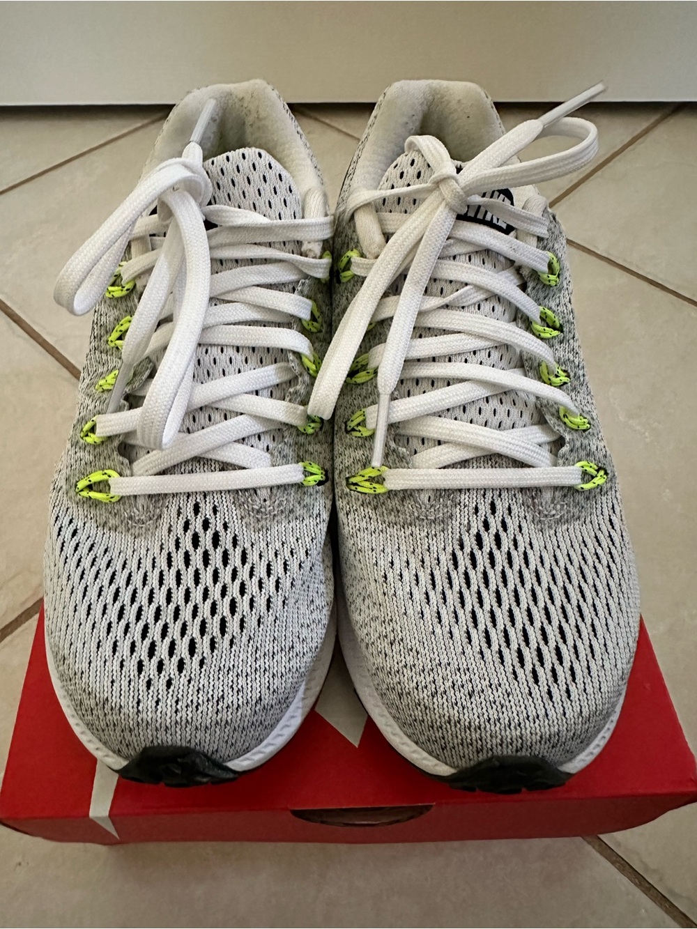 Nike Women’s Light Gray Mesh Zoom Running Sneakers with Neon Accents